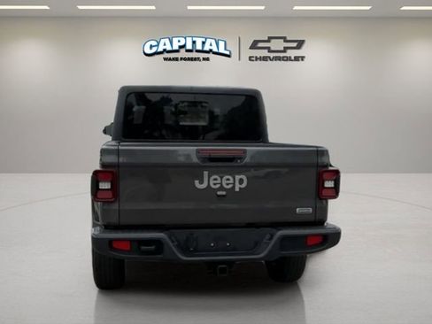 Used 2023 Jeep Gladiator Overland w/ Popular Equipment Package image 4