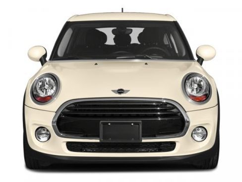 Used 2018 MINI Cooper 4-Door Hardtop w/ Premium Package image 4