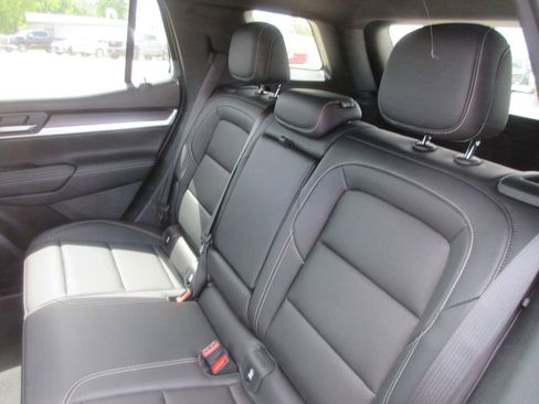 New 2026 GMC Terrain Elevation w/ Elevation Premium Package AWD/4WD image 12