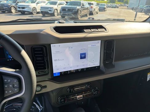New 2026 Ford Bronco Big Bend AWD/4WD image 16