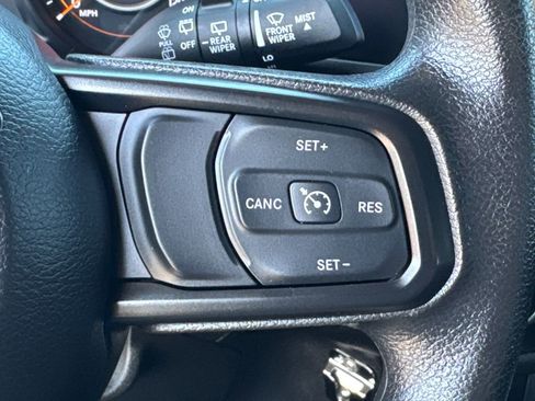 Used 2024 Jeep Wrangler Sport AWD/4WD image 30