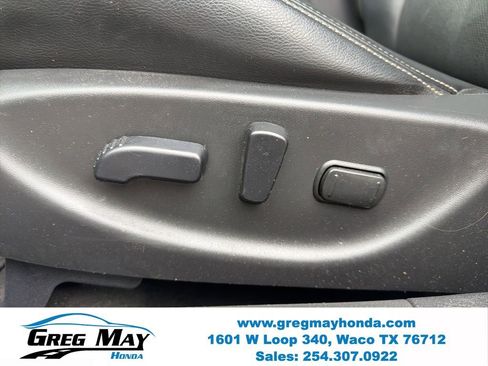Used 2022 Nissan Maxima SV FWD image 19