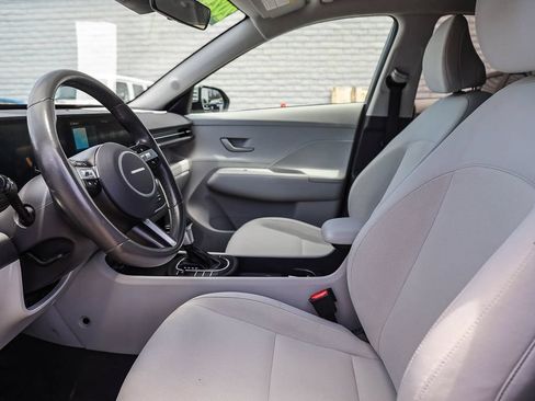 Used 2024 Hyundai Kona SEL FWD image 18