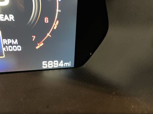 Used 2024 Chevrolet Colorado Z71 w/ Z71 Convenience Package 2 AWD/4WD image 12