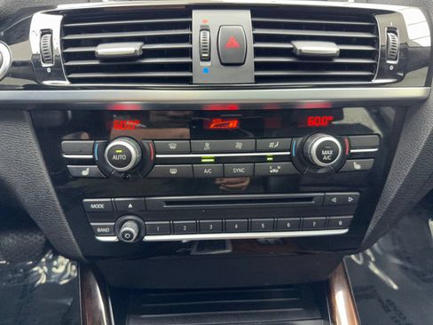 Used 2016 BMW X4 xDrive35i AWD/4WD image 29