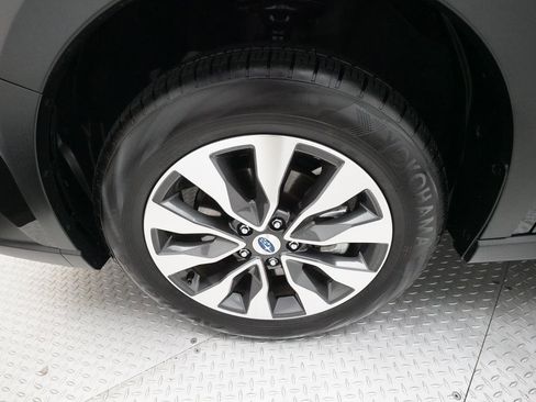 Certified 2025 Subaru Outback Touring XT image 27