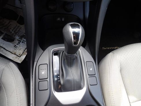 Used 2017 Hyundai Santa Fe Sport w/ 2.4L Value Package 06 image 18