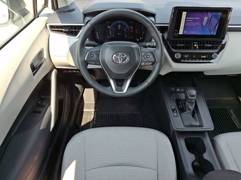 Used 2026 Toyota Corolla Cross LE w/ Cold Weather Package AWD/4WD image 14