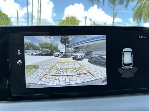 Used 2025 Hyundai Palisade SEL FWD image 24