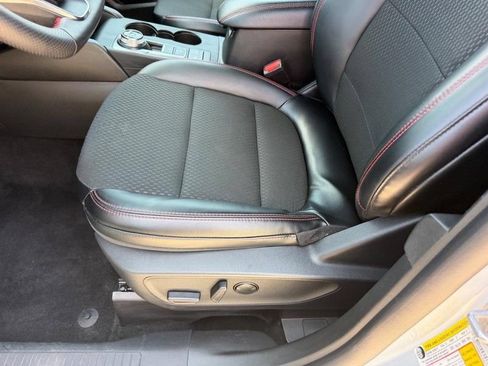 Used 2025 Ford Escape ST-Line FWD image 17