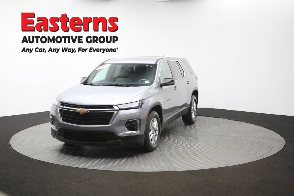 Used 2023 Chevrolet Traverse LS FWD image 54