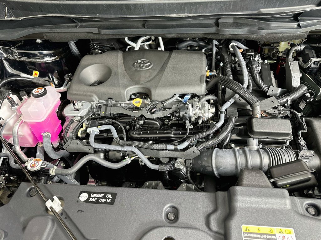 Used 2026 Toyota Sienna XLE FWD image 30