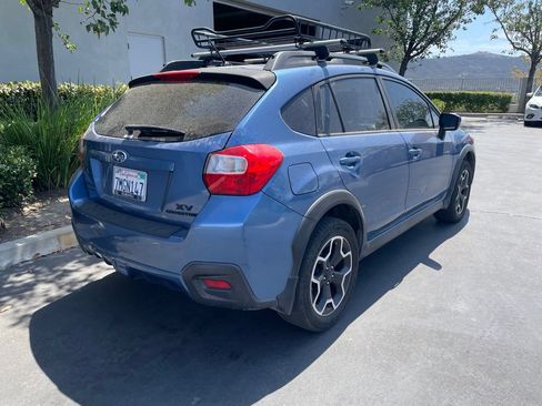 Used 2015 Subaru Crosstrek 2.0i Premium w/ Moonroof Package AWD/4WD image 5
