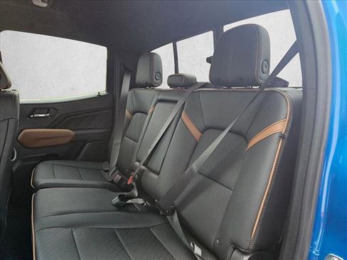 Used 2024 GMC Canyon AT4 w/ AT4 Premium Package image 16