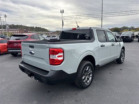 Used 2022 Ford Maverick XLT w/ XLT Luxury Package image 4