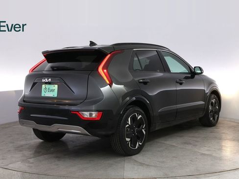 Used 2023 Kia Niro Wind image 3