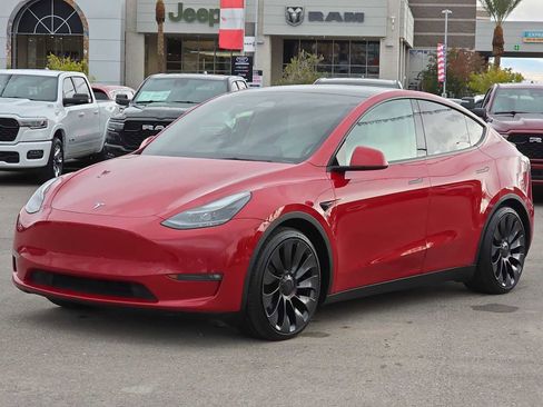 Used 2022 Tesla Model Y Performance image 5