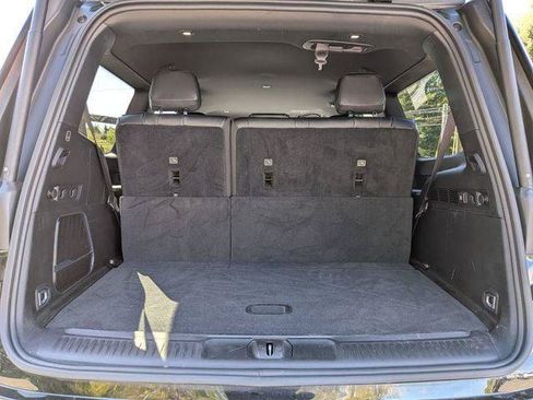Certified 2024 Jeep Wagoneer 4WD image 7