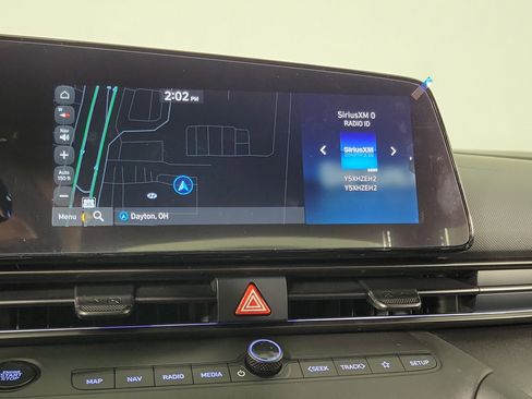 New 2025 Hyundai Elantra SEL image 15