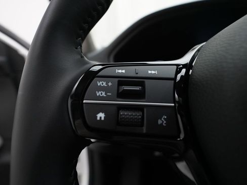 Certified 2026 Honda HR-V EX-L image 17