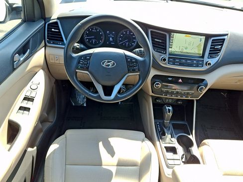 Used 2017 Hyundai Tucson Limited w/ Cargo Package FWD image 13