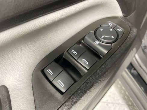 Used 2024 Chevrolet Equinox LS image 13