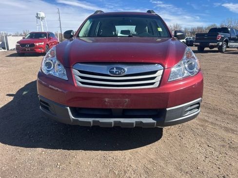 Used 2011 Subaru Outback 2.5i image 9