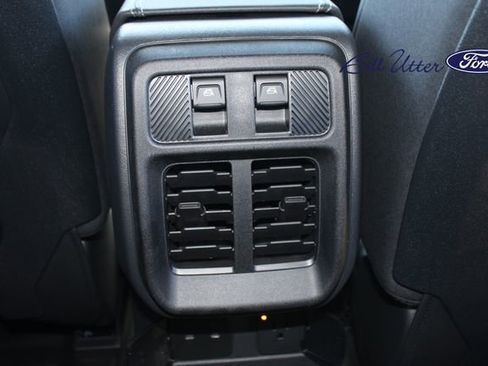 New 2025 Ford Bronco Badlands image 10