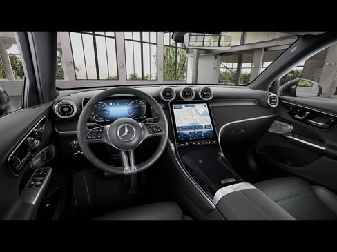 Certified 2026 Mercedes-Benz GLC 300 4MATIC image 38