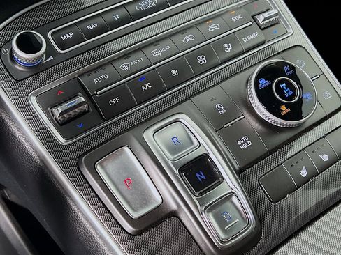 Certified 2023 Hyundai Santa Fe SEL AWD/4WD image 16