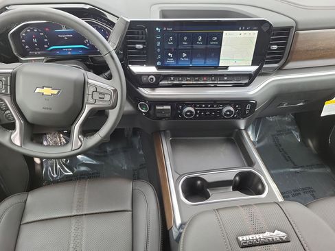 New 2026 Chevrolet Silverado 3500 High Country w/ Technology Package image 10