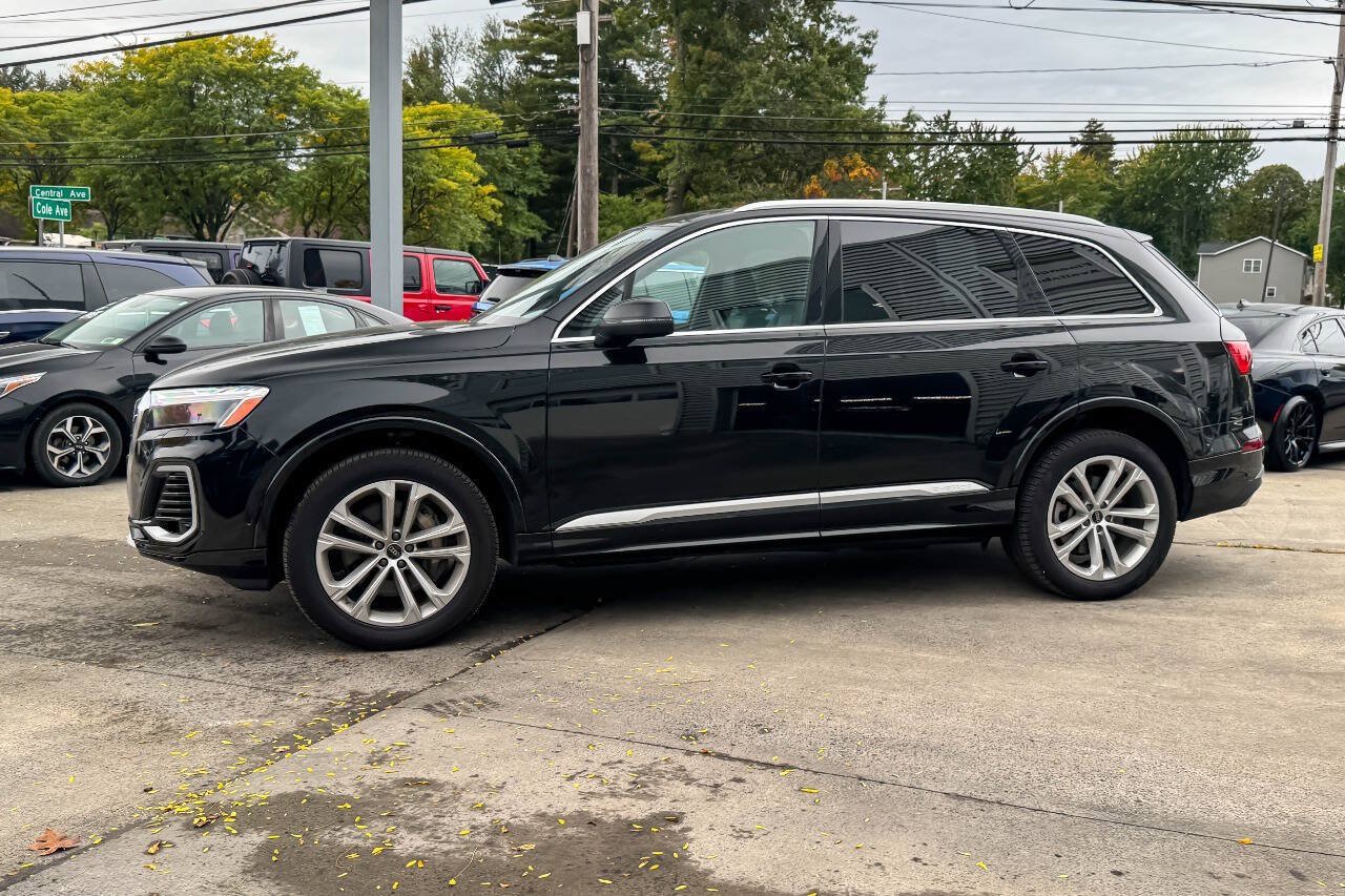 Used 2025 Audi Q7 3.0T Premium Plus AWD/4WD image 6