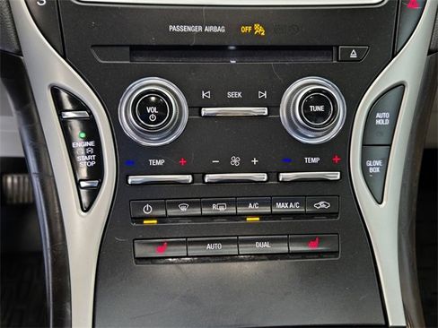 Used 2017 Lincoln MKX Select w/ Select Plus Package image 19