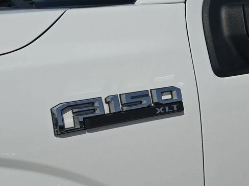 Used 2018 Ford F150 XLT w/ Equipment Group 302A Luxury RWD image 12