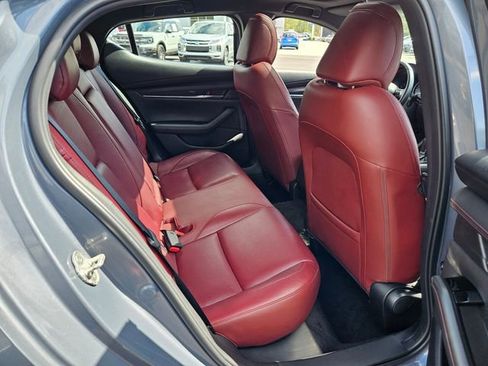 Used 2024 MAZDA MAZDA3 s image 16