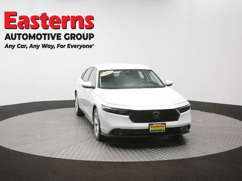 Used 2023 Honda Accord LX image 50