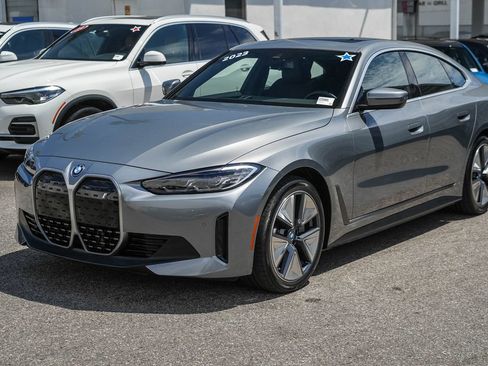 Used 2023 BMW i4 eDrive35 w/ Premium Package RWD image 3