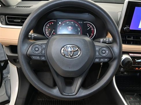 New 2025 Toyota RAV4 LE image 5