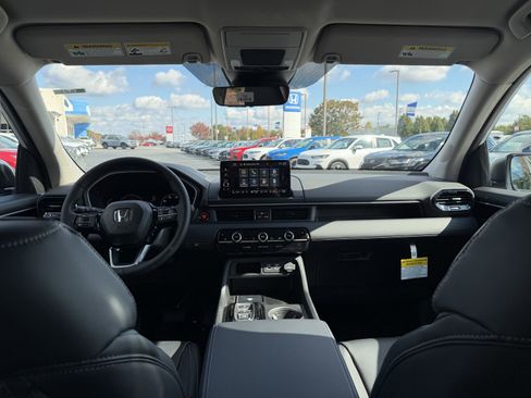 New 2025 Honda Pilot EX-L image 33