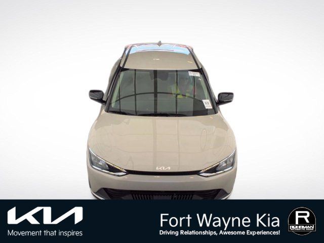 Certified 2024 Kia EV6 Light RWD image 6