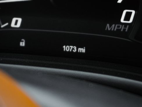 Used 2013 SRT Viper GTS w/ GTS Laguna Interior Pkg image 23