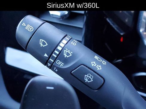 Used 2023 Chevrolet Silverado 1500 ZR2 image 13