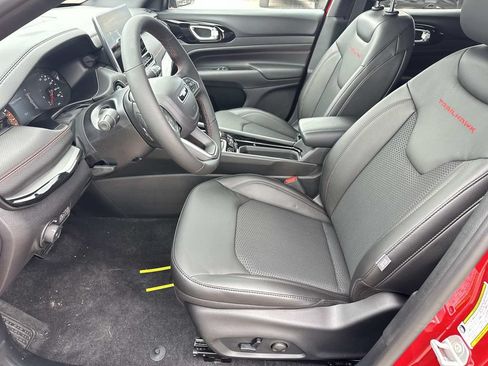 New 2026 Jeep Compass Trailhawk AWD/4WD image 13