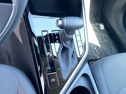 New 2026 Kia Niro LX FWD image 19