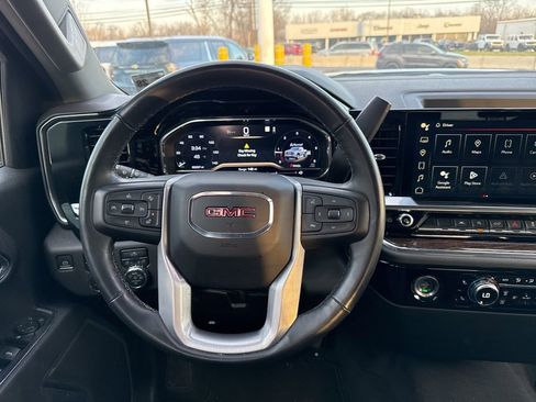 Used 2023 GMC Sierra 1500 Elevation image 16