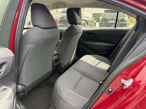 Used 2022 Toyota Corolla LE FWD image 14