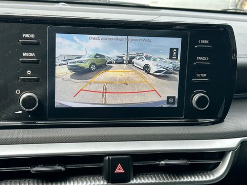 Used 2021 Kia K5 LXS FWD image 14
