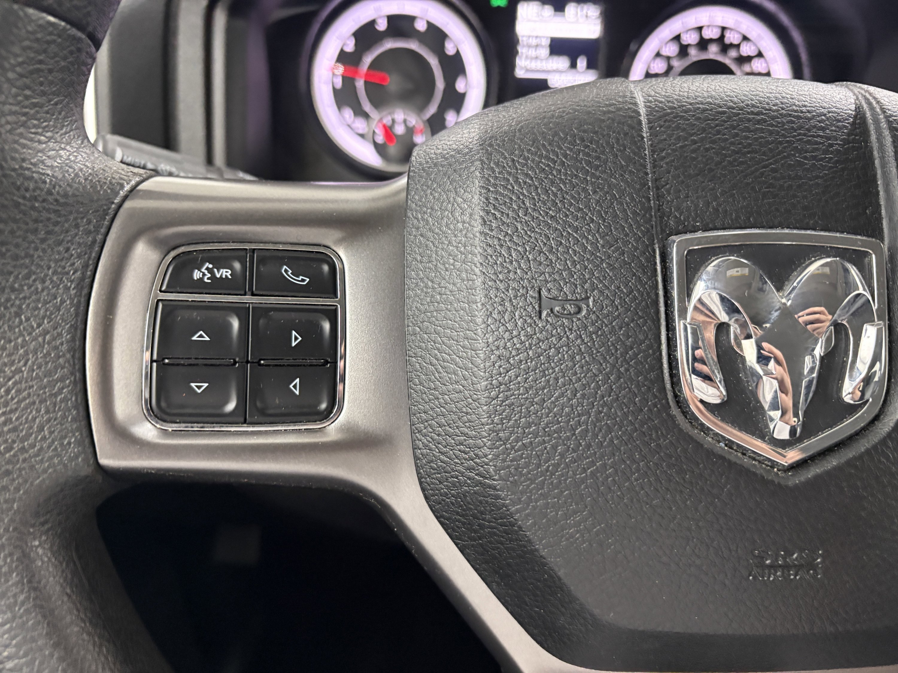 Used 2024 RAM 1500 Classic SLT RWD image 29