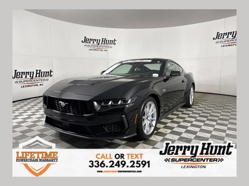 Used 2024 Ford Mustang GT Premium RWD image 1