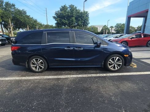 Used 2022 Honda Odyssey Touring image 4